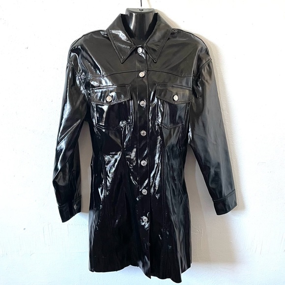 Bloggers Fave Zara black glossy faux leather button down shacket dress - Picture 11 of 17